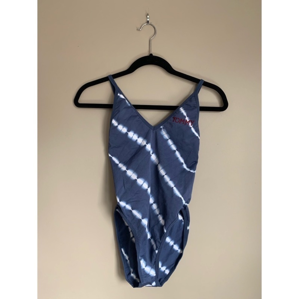 TOMMY HILFIGER X URBAN OUTFITTERS Blue Tie-Dye Bodysuit